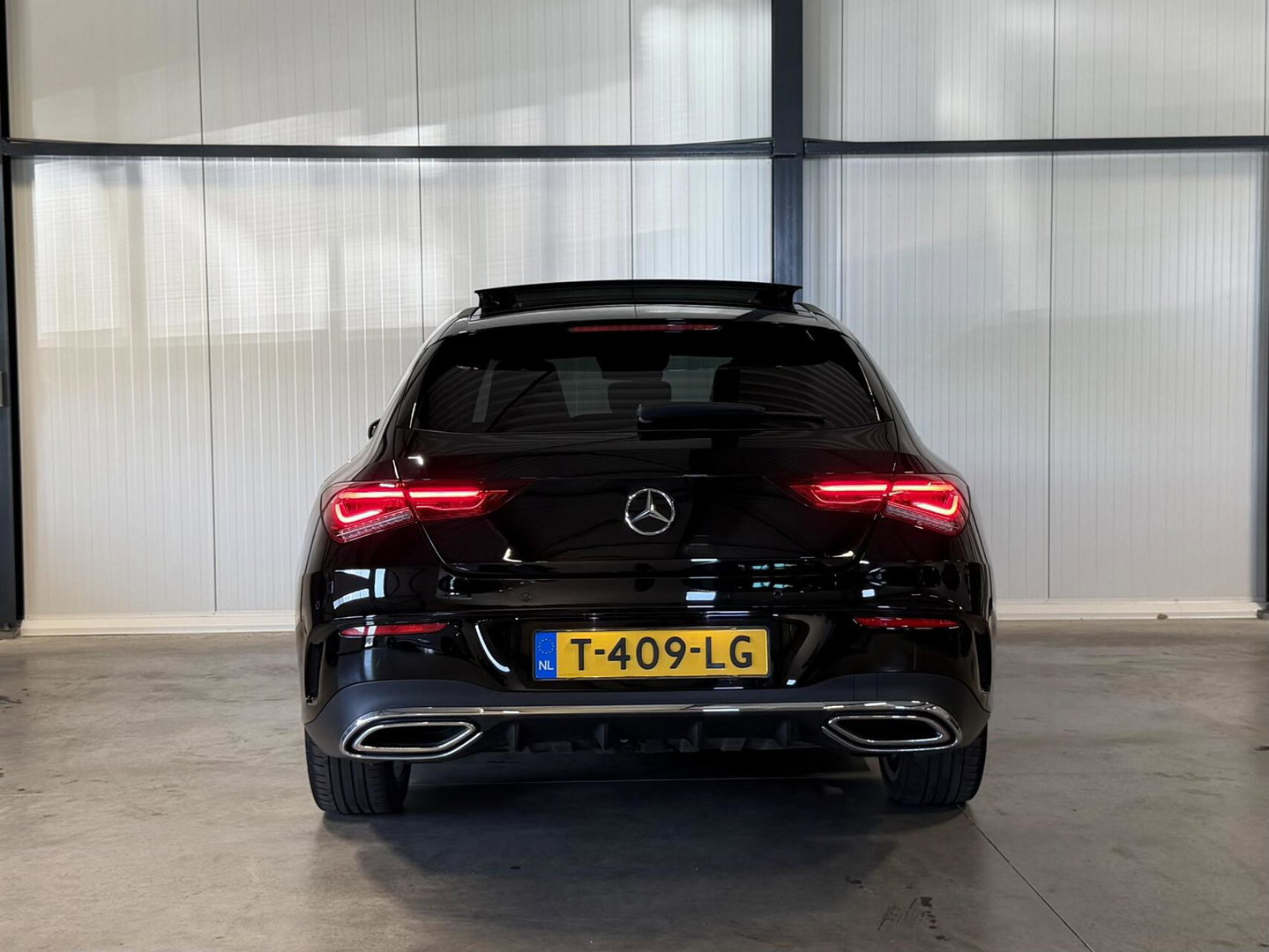 Mercedes-Benz CLA Shooting Brake 250 e AMG Pano Premium