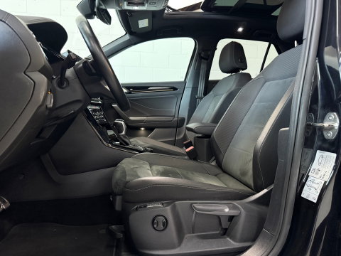 Volkswagen T-Roc 2.0 TSI 4Motion R-Line Business*Pano*Stoelmassage/verwarming*