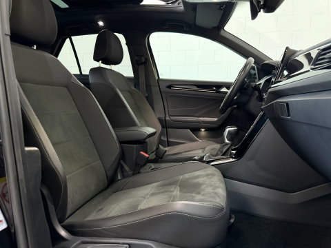 Volkswagen T-Roc 2.0 TSI 4Motion R-Line Business*Pano*Stoelmassage/verwarming*