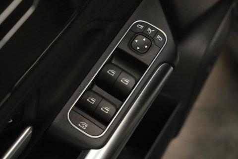 Mercedes-Benz B-Klasse 200 Premium AMG Full-led Navigatie Carbon