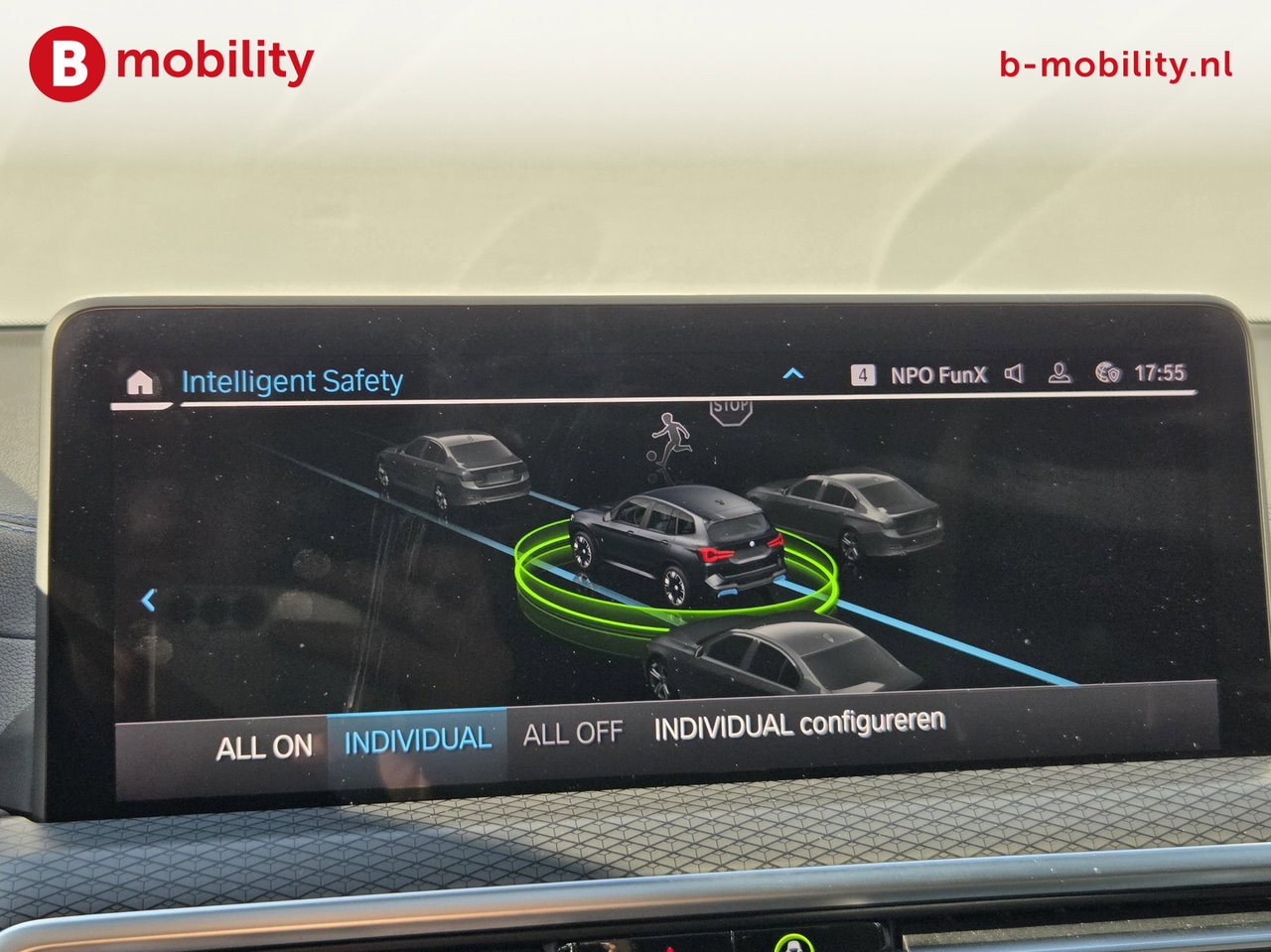 BMW iX3
