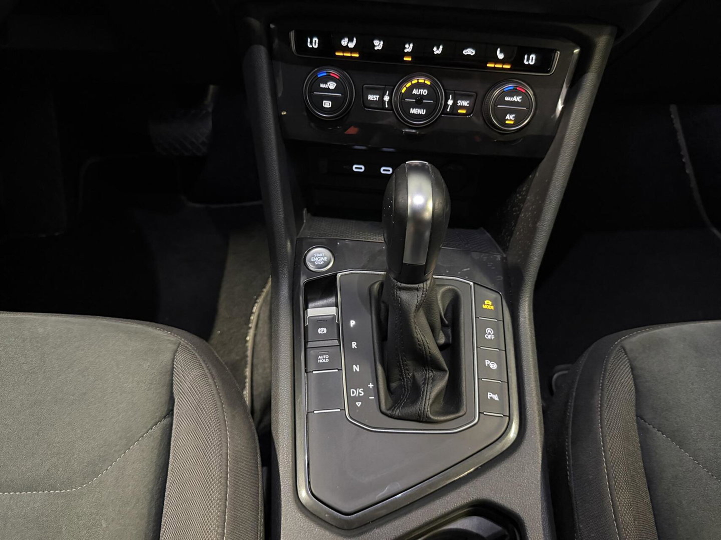 Volkswagen Tiguan Allspace 1.5 TSI R-line 7p Trekhaak Camera