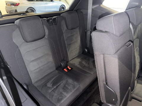 Volkswagen Tiguan Allspace 1.5 TSI R-line 7p Trekhaak Camera
