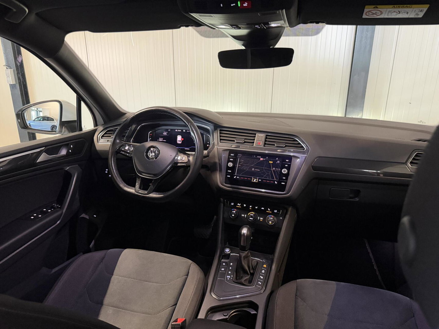Volkswagen Tiguan Allspace 1.5 TSI R-line 7p Trekhaak Camera