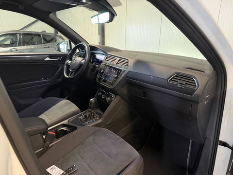 Volkswagen Tiguan Allspace 1.5 TSI R-line 7p Trekhaak Camera