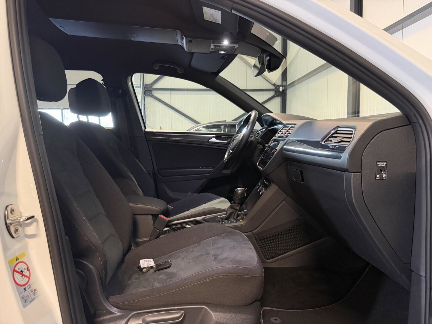 Volkswagen Tiguan Allspace 1.5 TSI R-line 7p Trekhaak Camera
