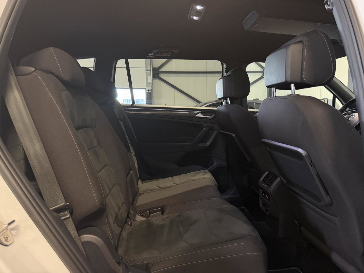 Volkswagen Tiguan Allspace 1.5 TSI R-line 7p Trekhaak Camera