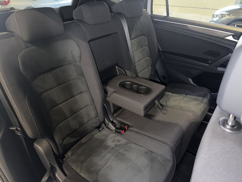 Volkswagen Tiguan Allspace 1.5 TSI R-line 7p Trekhaak Camera