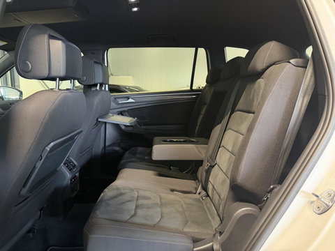 Volkswagen Tiguan Allspace 1.5 TSI R-line 7p Trekhaak Camera