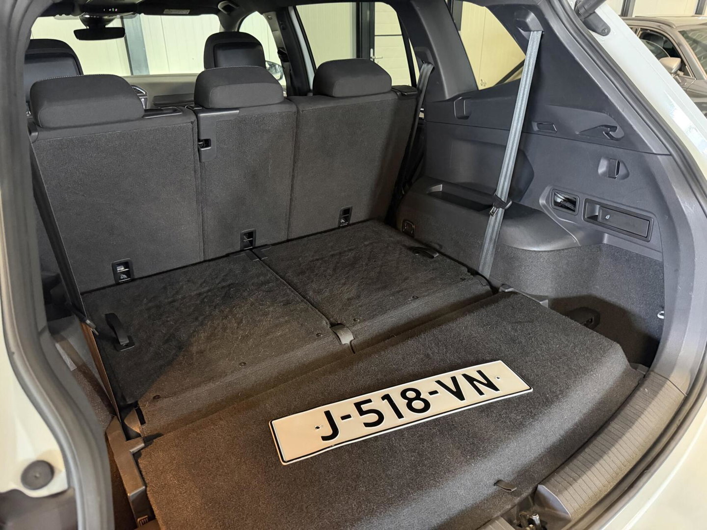 Volkswagen Tiguan Allspace 1.5 TSI R-line 7p Trekhaak Camera