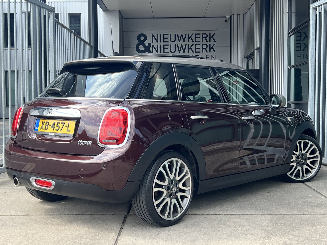 MINI 5-Deurs