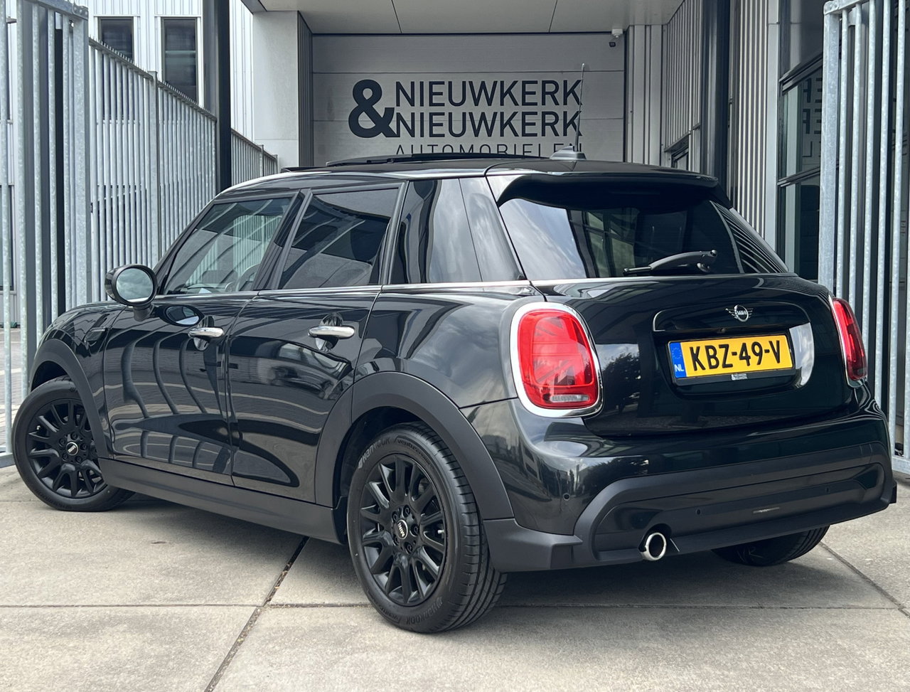 MINI 5-Deurs