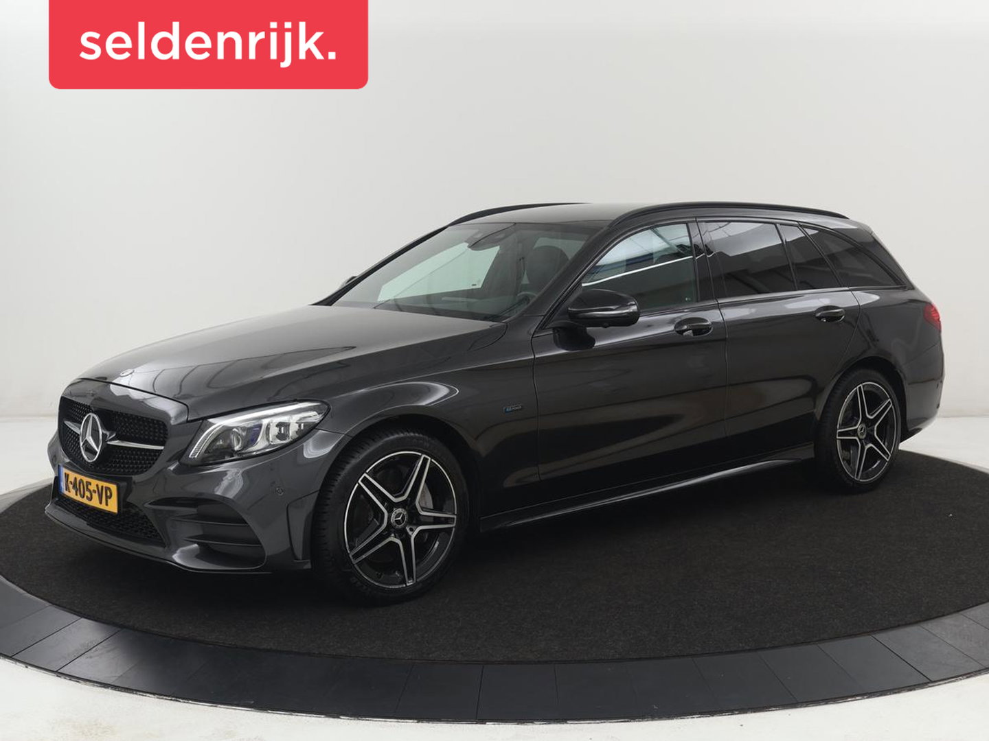 Mercedes-Benz C-Klasse Estate 300 e AMG Limited Edition | SOH 84.9% | Virtual | Trekhaak | 360 Camera | Navi | Carplay | Sportstoelen | Climate Control | Cruise Control | Elec. Kofferklep