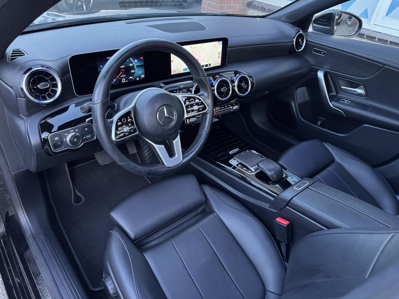 Mercedes-Benz CLA