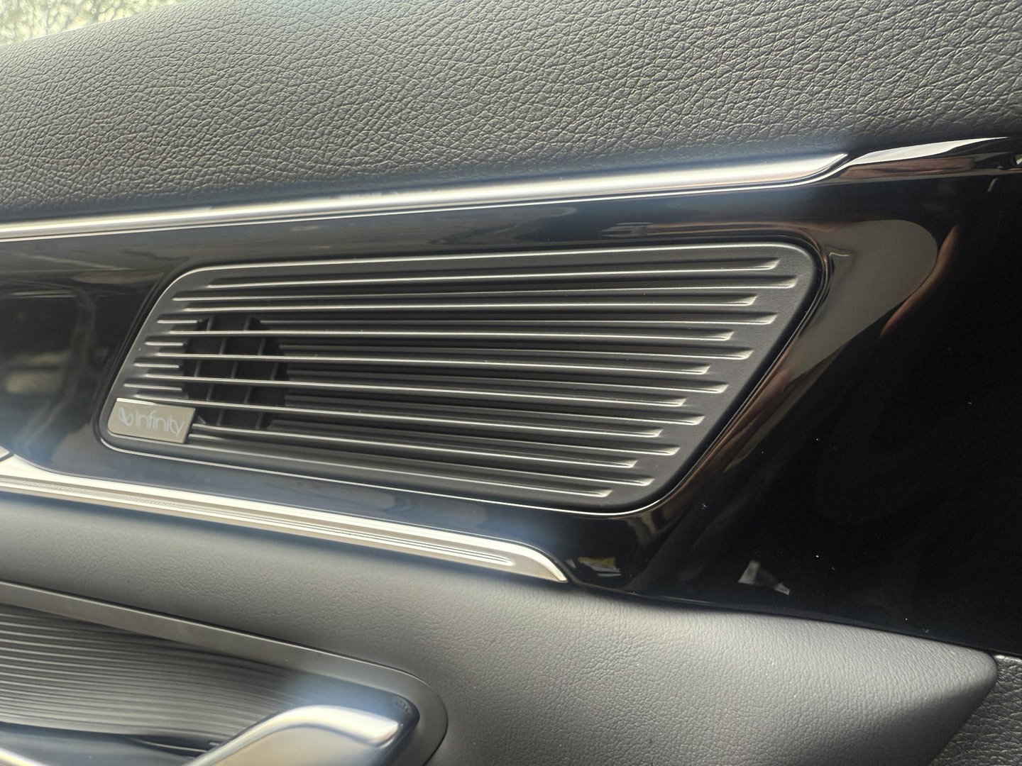 BYD SEAL U 1.5 T DM-i Comfort 125km elektrisch 26,6kwh