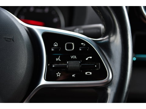 Mercedes-Benz Sprinter 316 2.2 CDI L2H2 DC PB Edition Adaptieve Cruise, Camera, Carplay, LED, 164pk, Stoelverwarming, Trekhaak, Automaat, 10,5'' Mbux, Standkachel, Uniek!