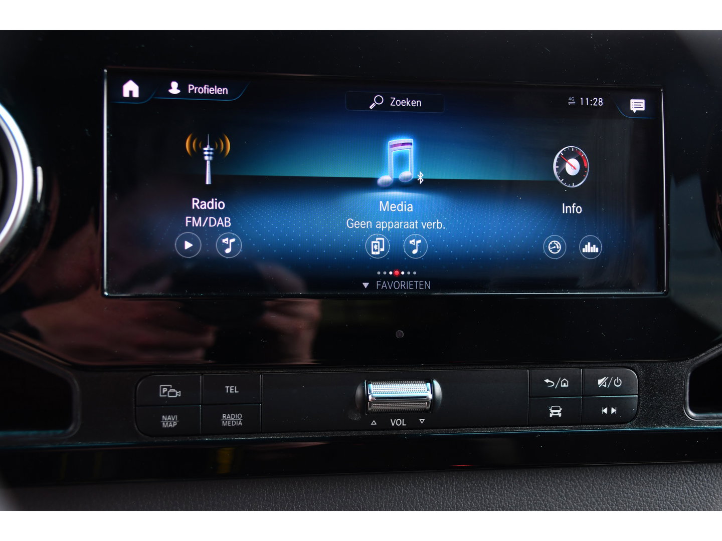 Mercedes-Benz Sprinter 316 2.2 CDI L2H2 DC PB Edition Adaptieve Cruise, Camera, Carplay, LED, 164pk, Stoelverwarming, Trekhaak, Automaat, 10,5'' Mbux, Standkachel, Uniek!