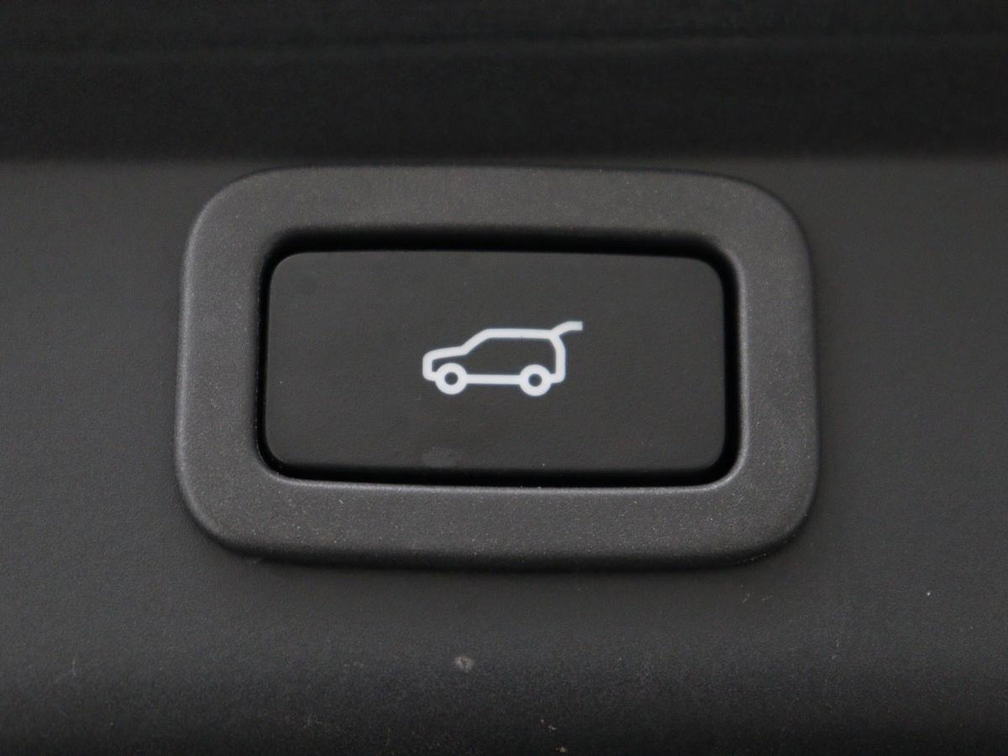 Jaguar I-PACE EV400 Business Edition S 90 kWh SOH 94,2% | Carplay | Navigatie | Standkachel | Panoramadak | Camera | Adaptive cruise | Elektrische achterklep | Climate control