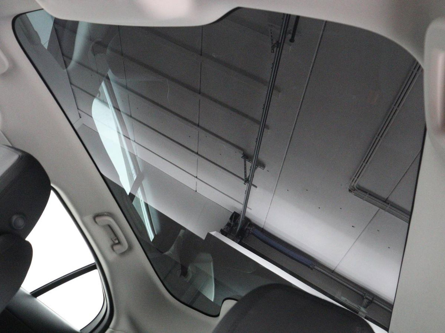 Jaguar I-PACE EV400 Business Edition S 90 kWh SOH 94,2% | Carplay | Navigatie | Standkachel | Panoramadak | Camera | Adaptive cruise | Elektrische achterklep | Climate control