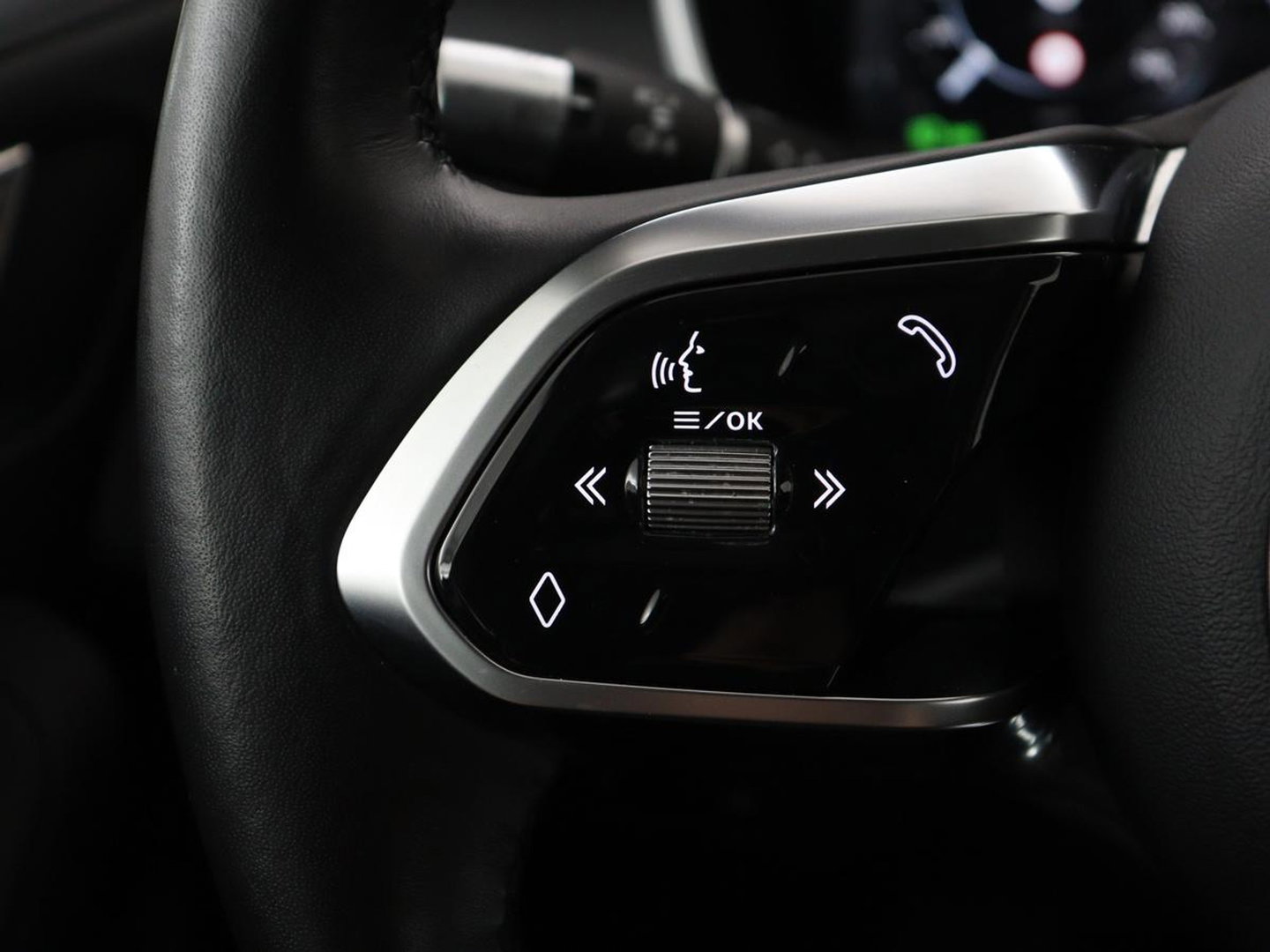 Jaguar I-PACE EV400 Business Edition S 90 kWh SOH 94,2% | Carplay | Navigatie | Standkachel | Panoramadak | Camera | Adaptive cruise | Elektrische achterklep | Climate control