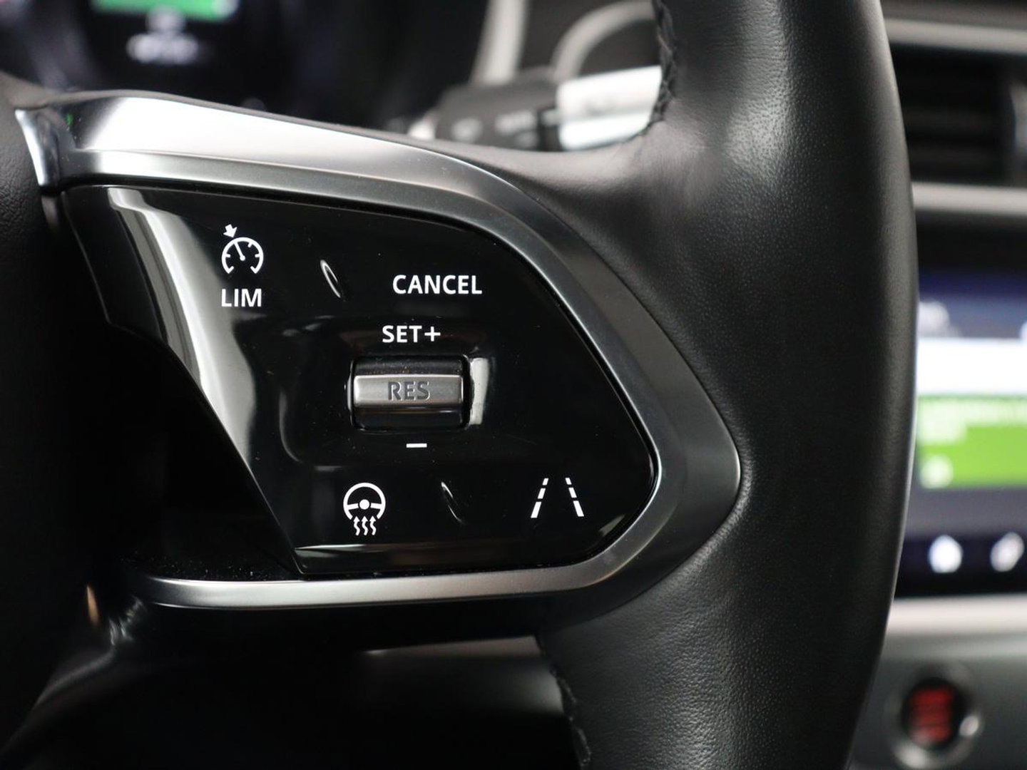 Jaguar I-PACE EV400 Business Edition S 90 kWh SOH 94,2% | Carplay | Navigatie | Standkachel | Panoramadak | Camera | Adaptive cruise | Elektrische achterklep | Climate control