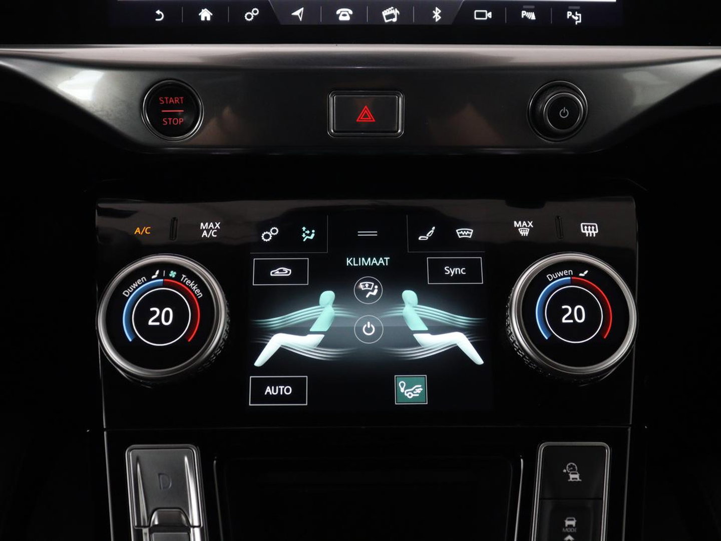 Jaguar I-PACE EV400 Business Edition S 90 kWh SOH 94,2% | Carplay | Navigatie | Standkachel | Panoramadak | Camera | Adaptive cruise | Elektrische achterklep | Climate control