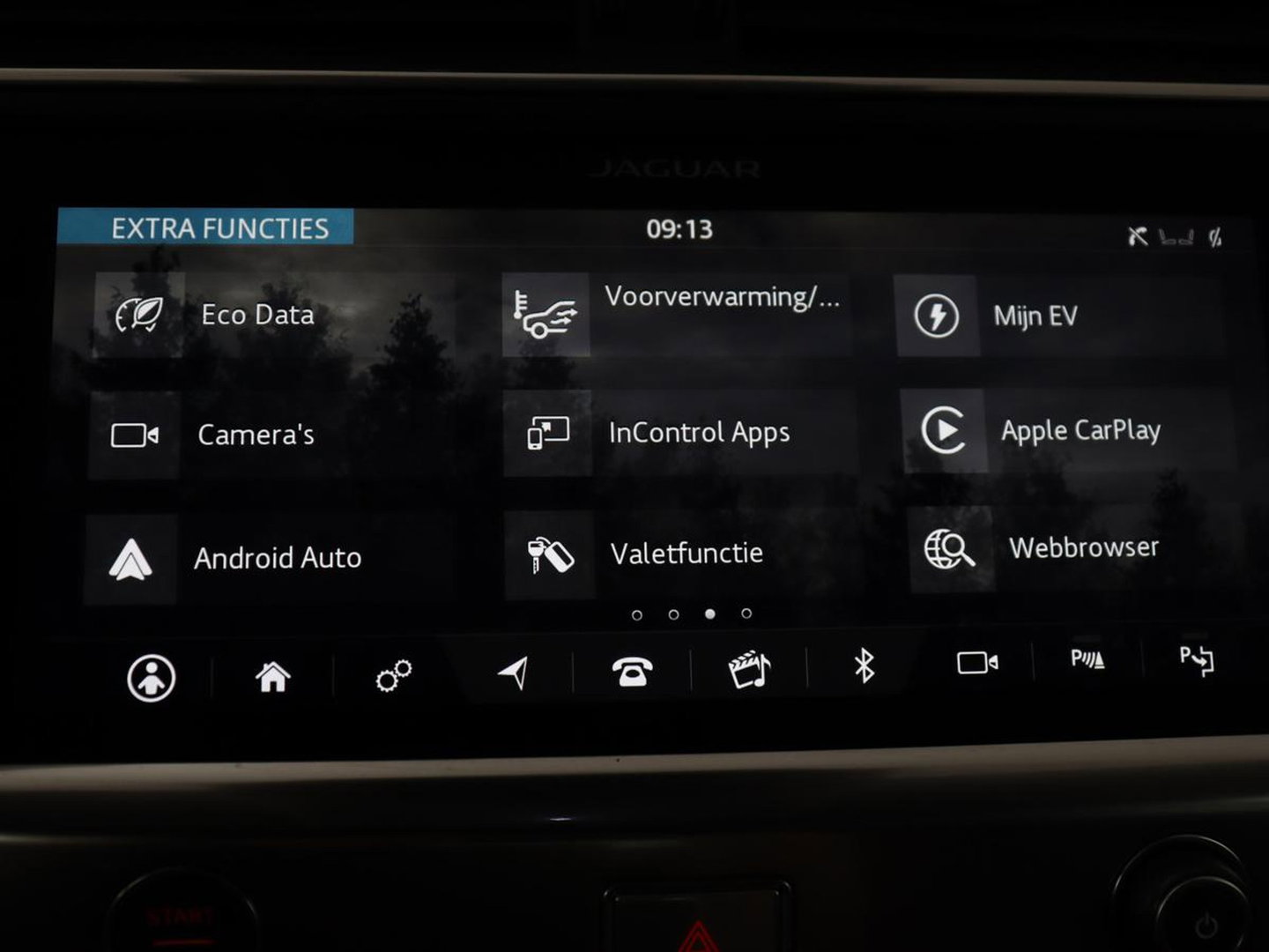 Jaguar I-PACE EV400 Business Edition S 90 kWh SOH 94,2% | Carplay | Navigatie | Standkachel | Panoramadak | Camera | Adaptive cruise | Elektrische achterklep | Climate control