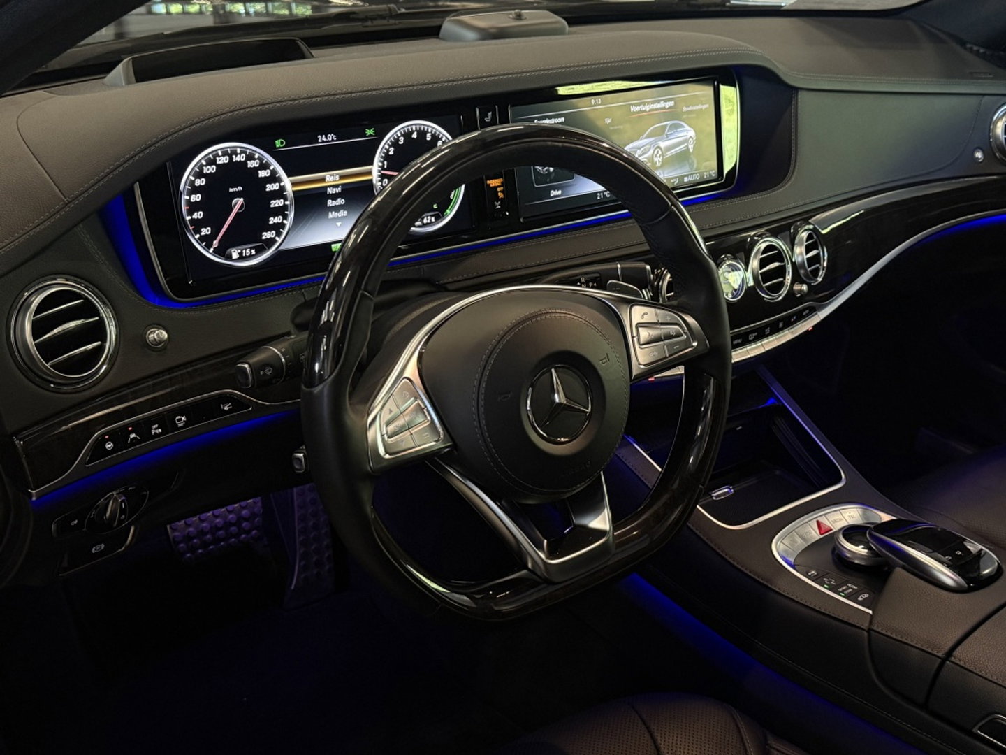 Mercedes-Benz S-Klasse S400 333PK Hybrid / AMG / LED / 360°