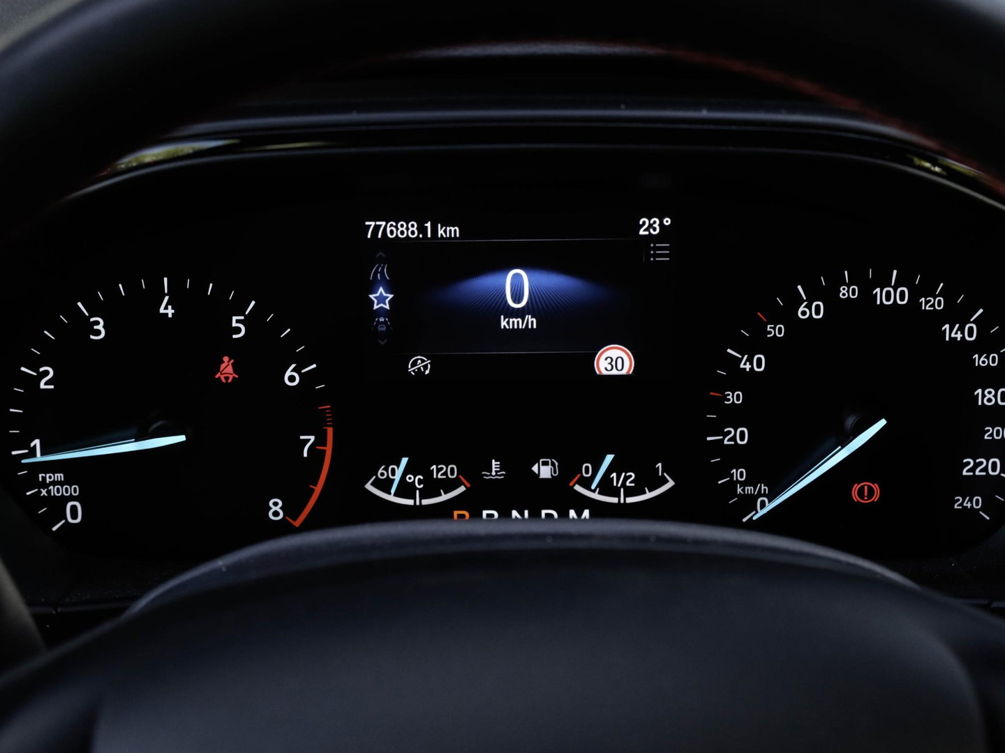 Ford FOCUS Wagon 1.0 EcoBoost ST-Line Automaat | Trekhaak | Winterpack