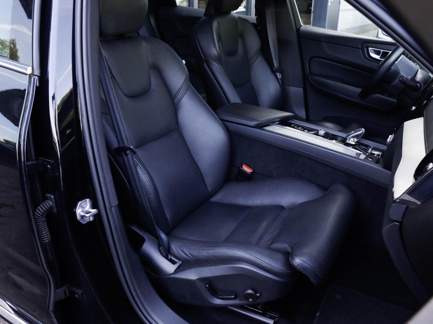 Volvo XC60 T6 AWD Inscription Exclusive Pano Stoel/Stuurverw. HeadUp