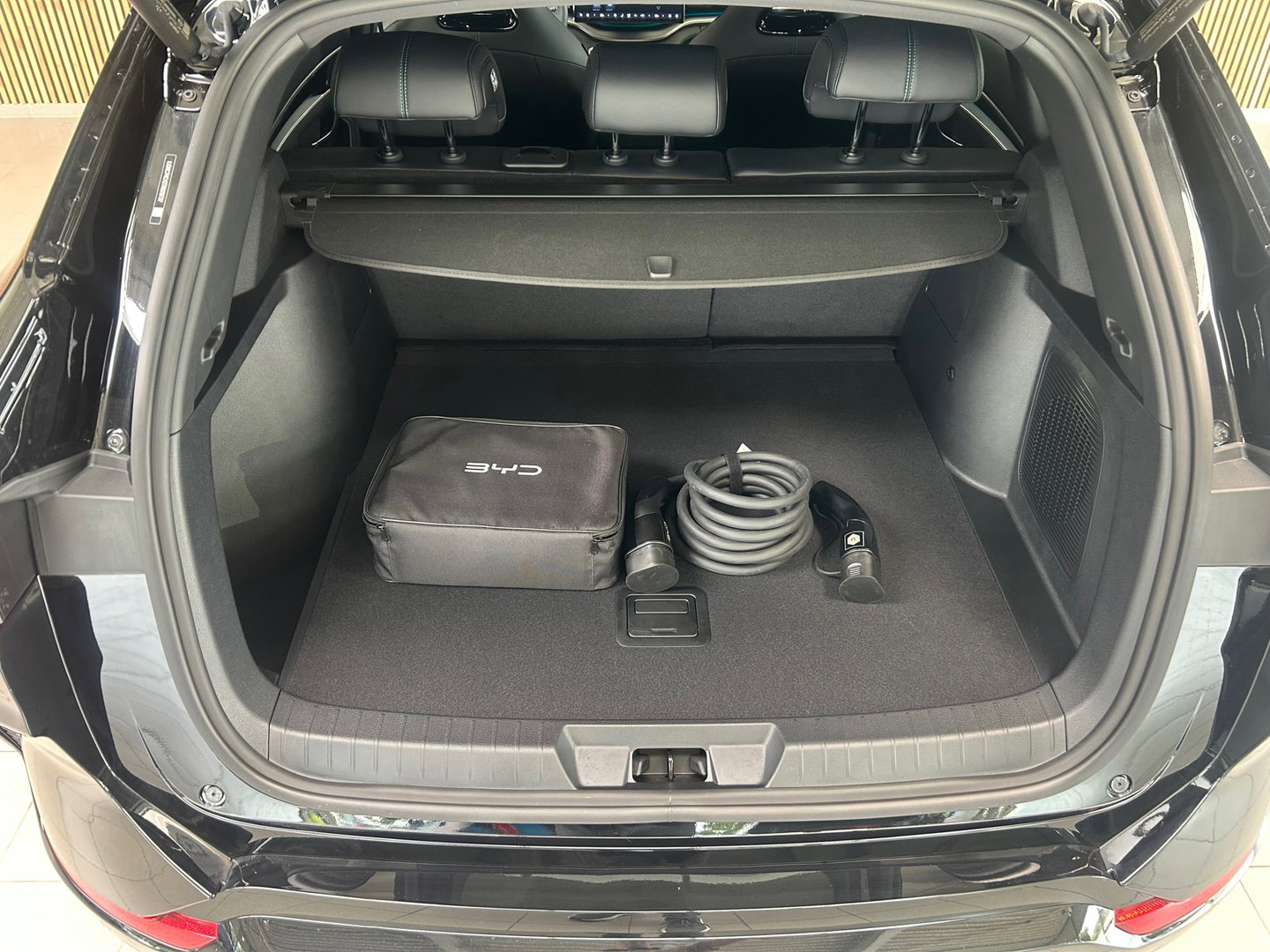 BYD SEAL U 1.5 DM- i FWD NAVI| PANO| 360 CAMERA| LEDER| INFINITY| FABRIEKSGARANTIE TOT 2032| 218PK