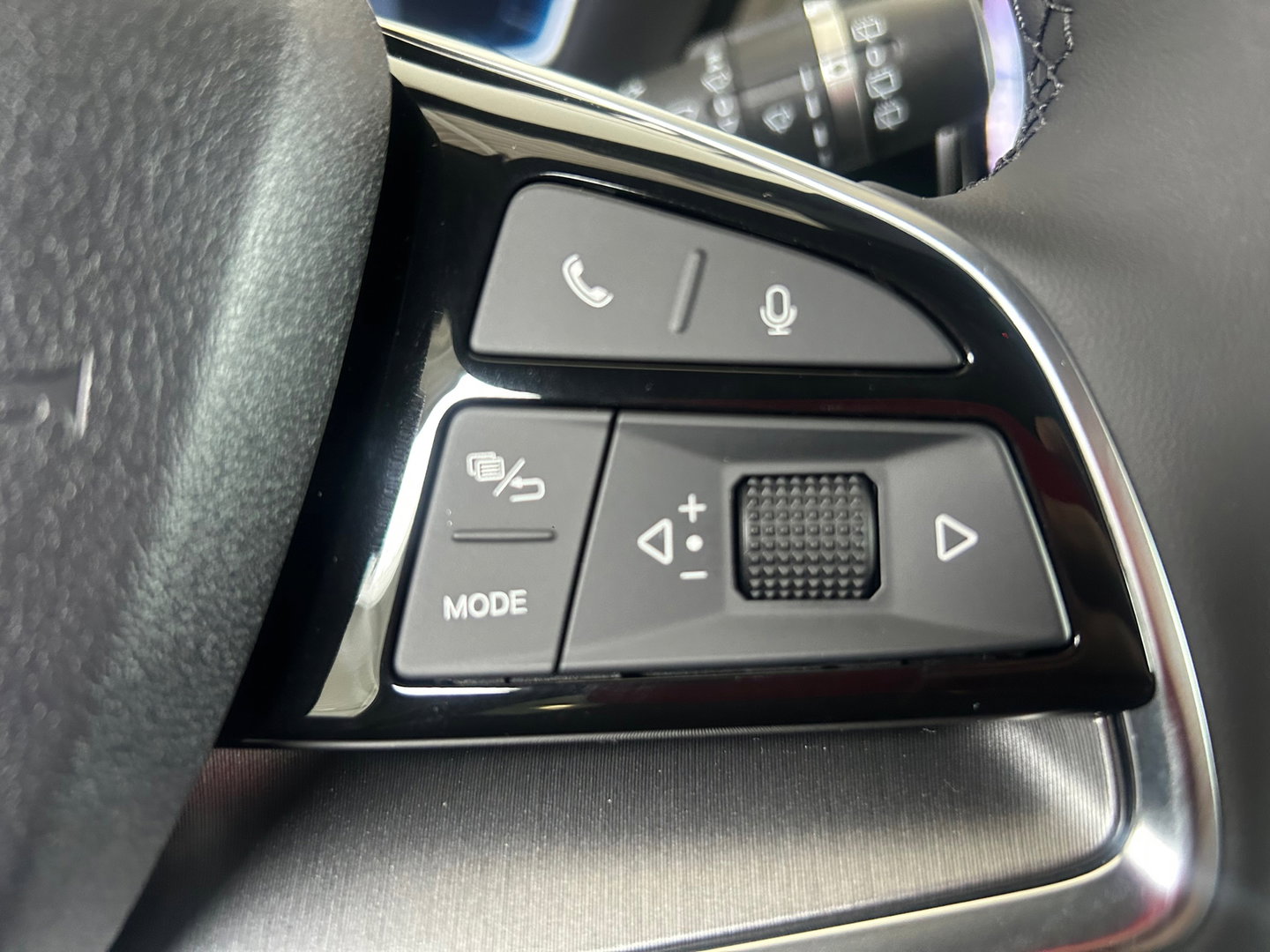 BYD SEAL U 1.5 DM- i FWD NAVI| PANO| 360 CAMERA| LEDER| INFINITY| FABRIEKSGARANTIE TOT 2032| 218PK