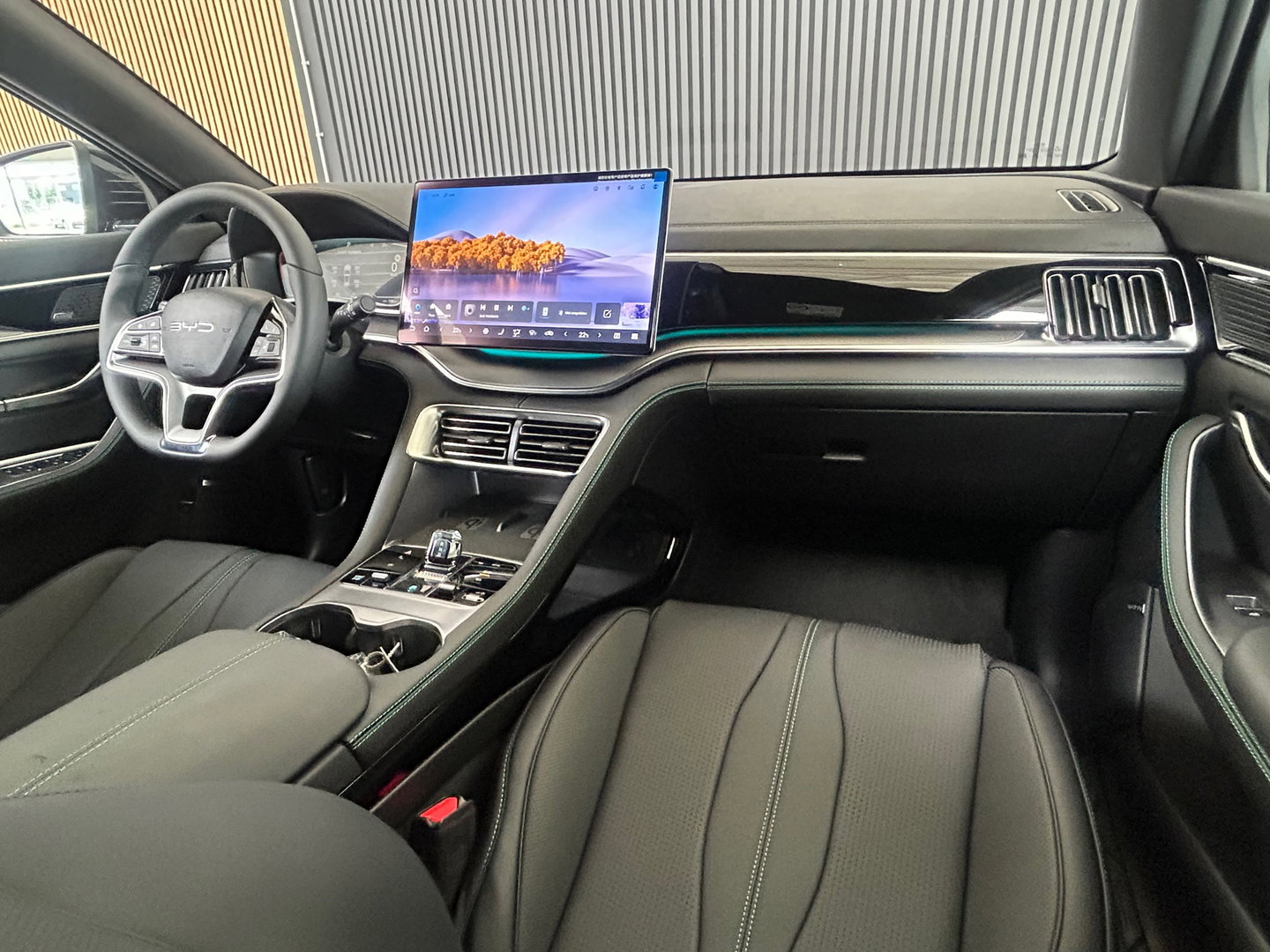 BYD SEAL U 1.5 DM- i FWD NAVI| PANO| 360 CAMERA| LEDER| INFINITY| FABRIEKSGARANTIE TOT 2032| 218PK