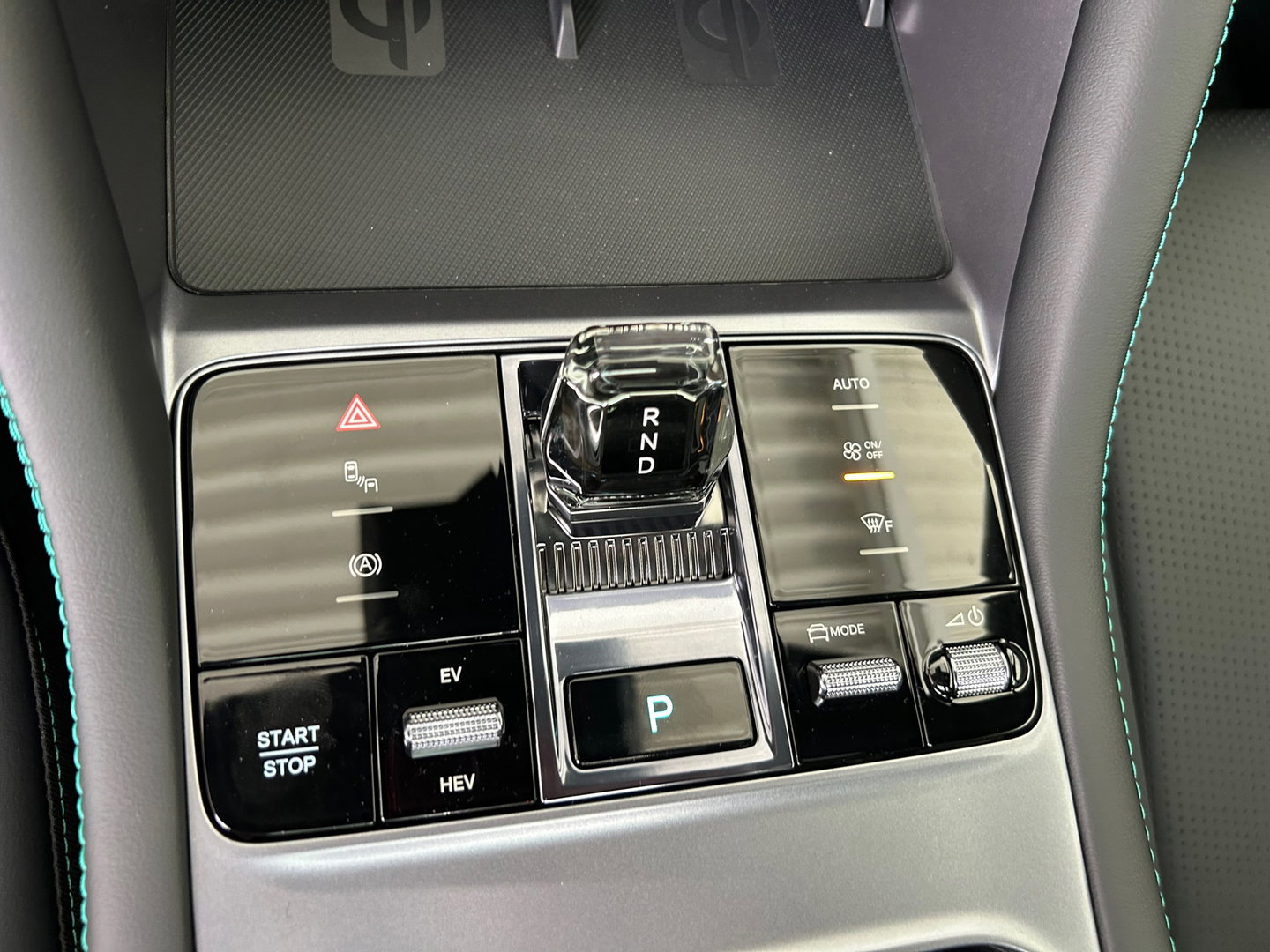 BYD SEAL U 1.5 DM- i FWD NAVI| PANO| 360 CAMERA| LEDER| INFINITY| FABRIEKSGARANTIE TOT 2032| 218PK