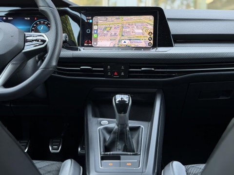 Volkswagen Golf 1.5 TSI 150PK Highline Business R-Line |Pano|H/K|ACC|HUD|19"|Trekhaak