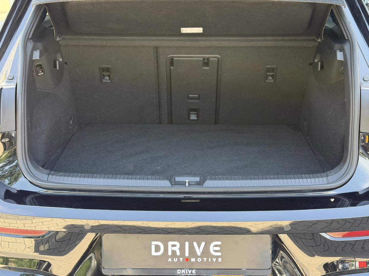 Volkswagen Golf 1.5 TSI 150PK Highline Business R-Line |Pano|H/K|ACC|HUD|19"|Trekhaak