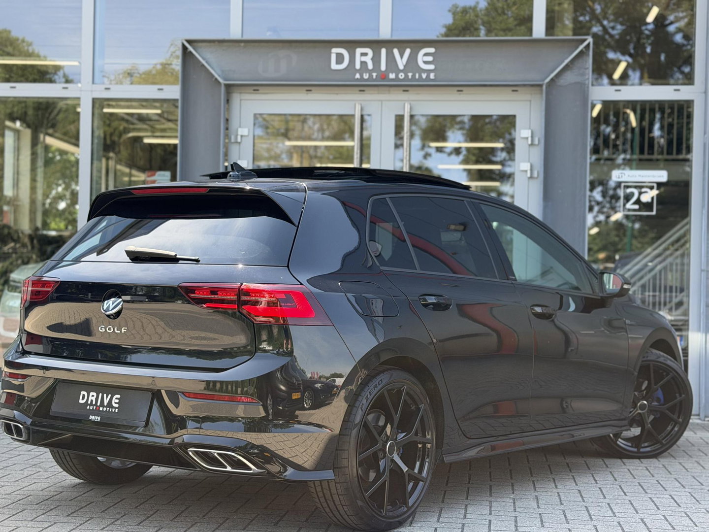 Volkswagen Golf 1.5 TSI 150PK Highline Business R-Line |Pano|H/K|ACC|HUD|19"|Trekhaak