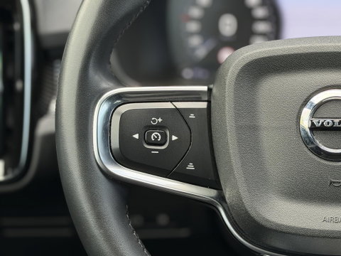 Volvo XC40 1.5 T4 210PK Recharge R-Design |H/K|AutoPilot|Winterpakket|Cam