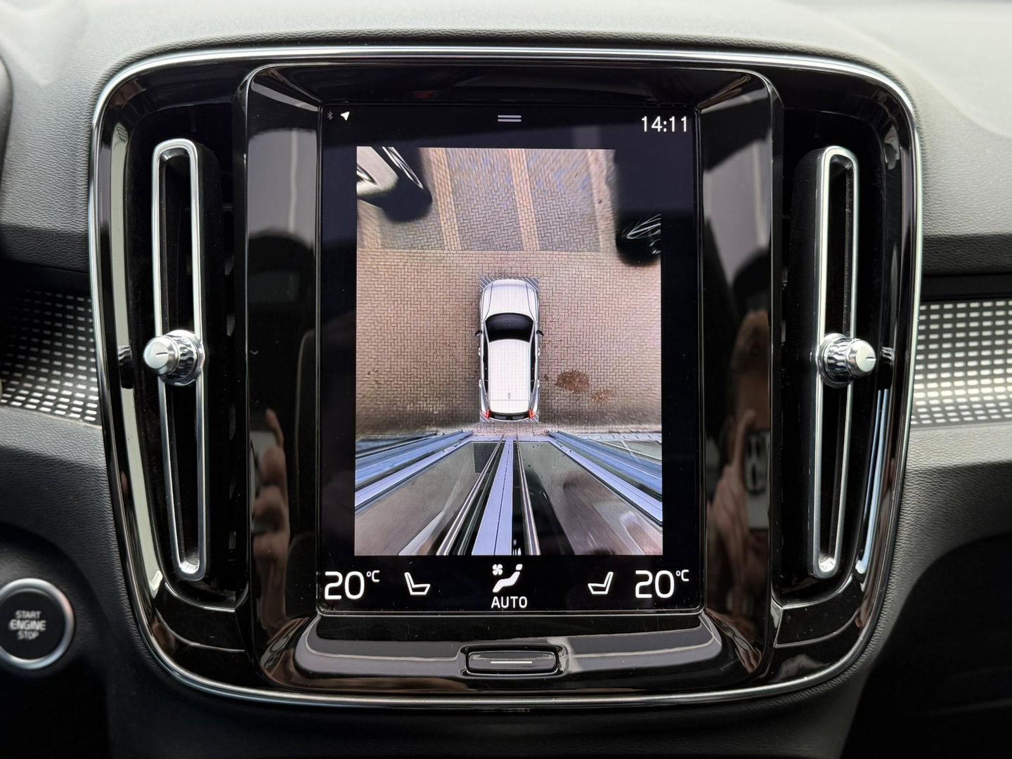 Volvo XC40 1.5 T4 210PK Recharge R-Design |Pano|H/K|Winterpakket|360Cam|Trekhaak