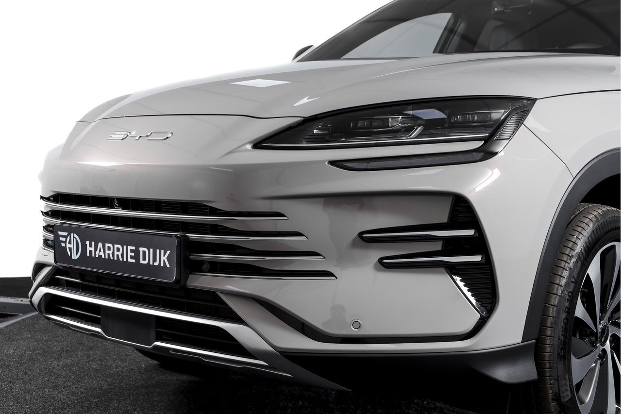 BYD SEAL U