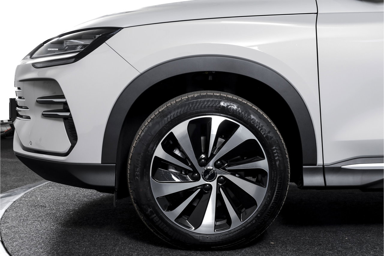 BYD SEAL U