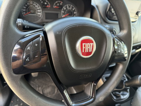 Fiat Fiorino 1.3 MJ Adventure / vaste prijs rijklaar € 9.950 ex btw / lease vanaf € 168 / euro 6 / bpm vrij / zilver metallic / airco / cruise / navi / schuifdeur / pdc achter !