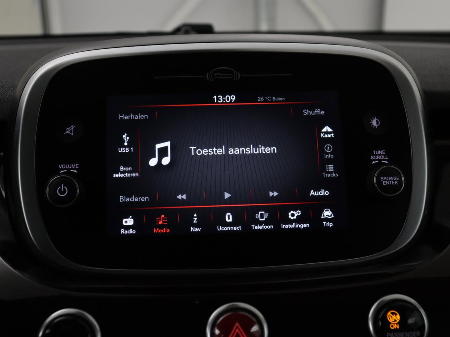 Fiat 500X 1.3 FireFly Turbo 150 Connect Yacht Club Capri Yacht Club Capri | Carplay | Open-schuifkanteldak | LED | LEER | Automaat | Camera | Navigatie | DAB | LM |Climate control | Cruise control