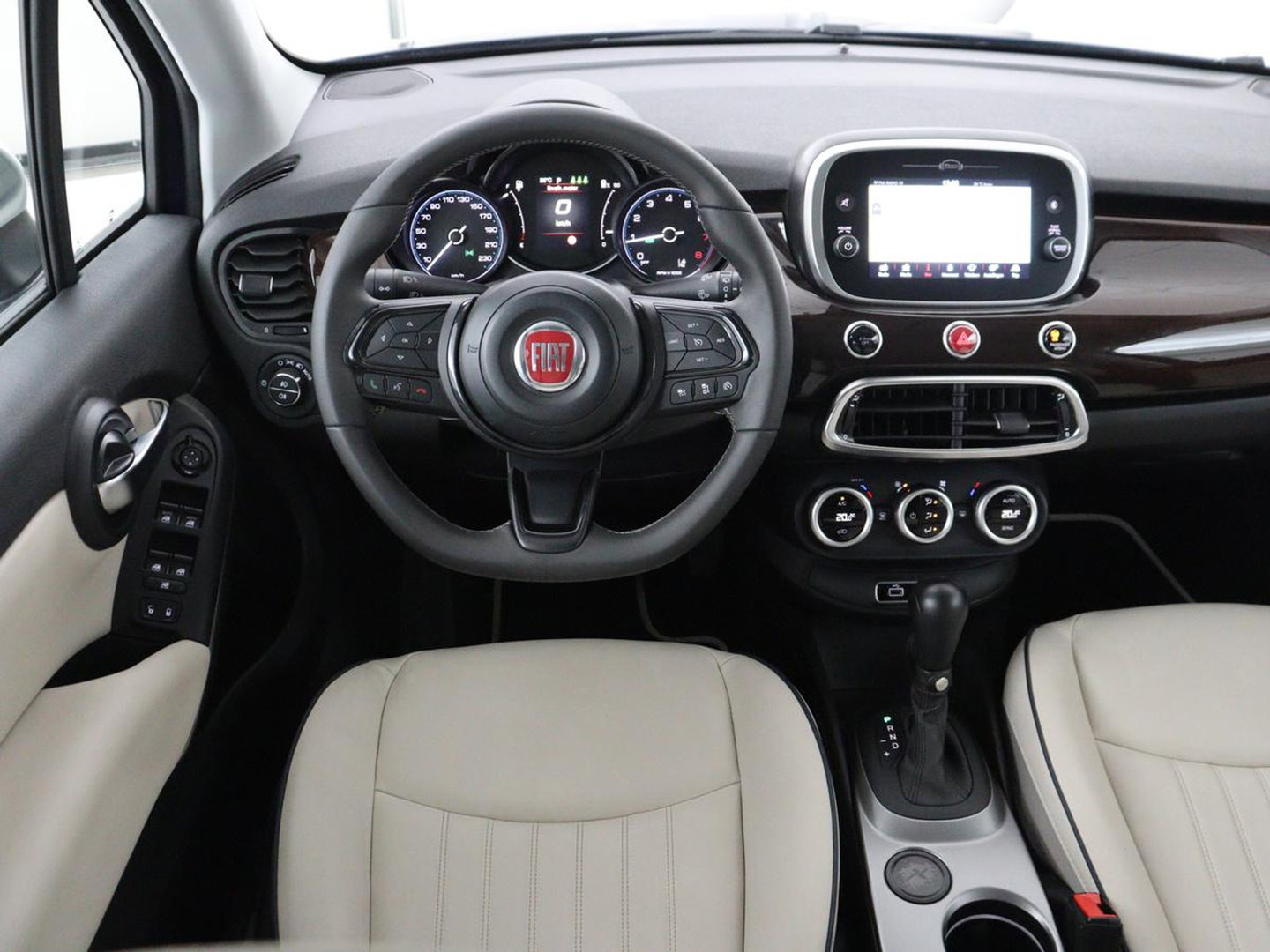 Fiat 500X 1.3 FireFly Turbo 150 Connect Yacht Club Capri Yacht Club Capri | Carplay | Open-schuifkanteldak | LED | LEER | Automaat | Camera | Navigatie | DAB | LM |Climate control | Cruise control