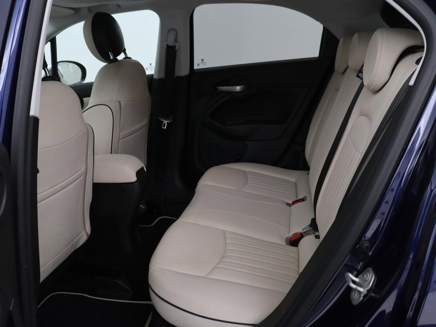 Fiat 500X 1.3 FireFly Turbo 150 Connect Yacht Club Capri Yacht Club Capri | Carplay | Open-schuifkanteldak | LED | LEER | Automaat | Camera | Navigatie | DAB | LM |Climate control | Cruise control