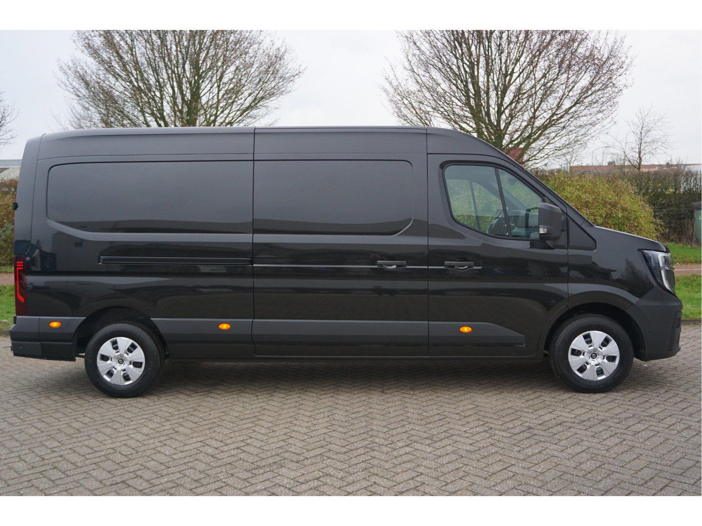 Renault Master E-Tech T35 L3H2 Extra Long range 87 kWh AUT Airco, Navi, Leder, Betimmering, Trekhaak NR. T10