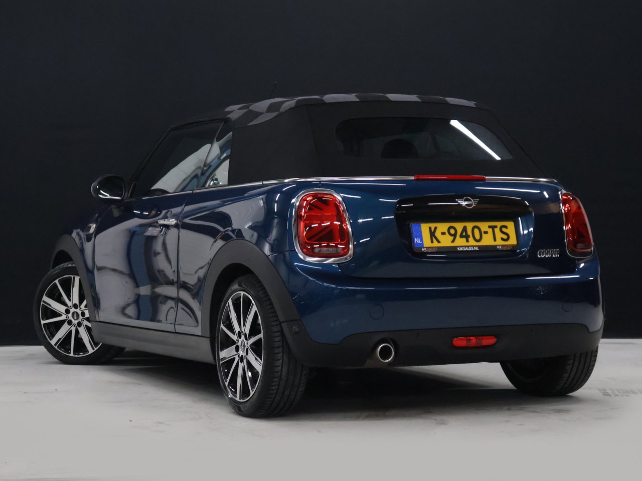 MINI Cooper Cabrio