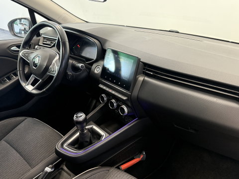 Renault Clio 1.0 TCe Intens 5-Drs. Navigatie Full-led 16'lmv 24 Maanden garantie* (Vraag naar de voorwaarden)
