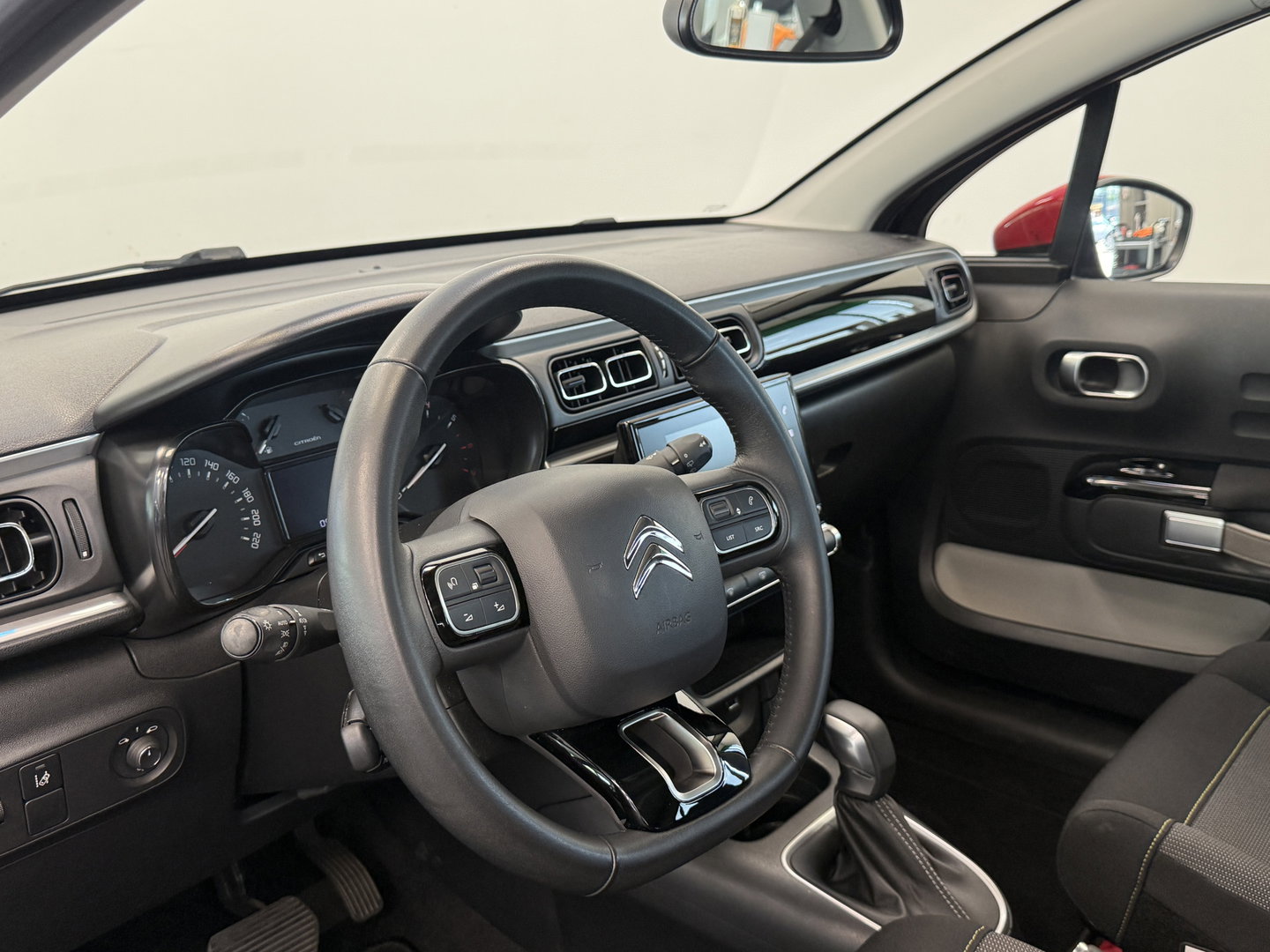 Citroën C3 1.2 PureTech S&S Shine Carplay PDC Climate control