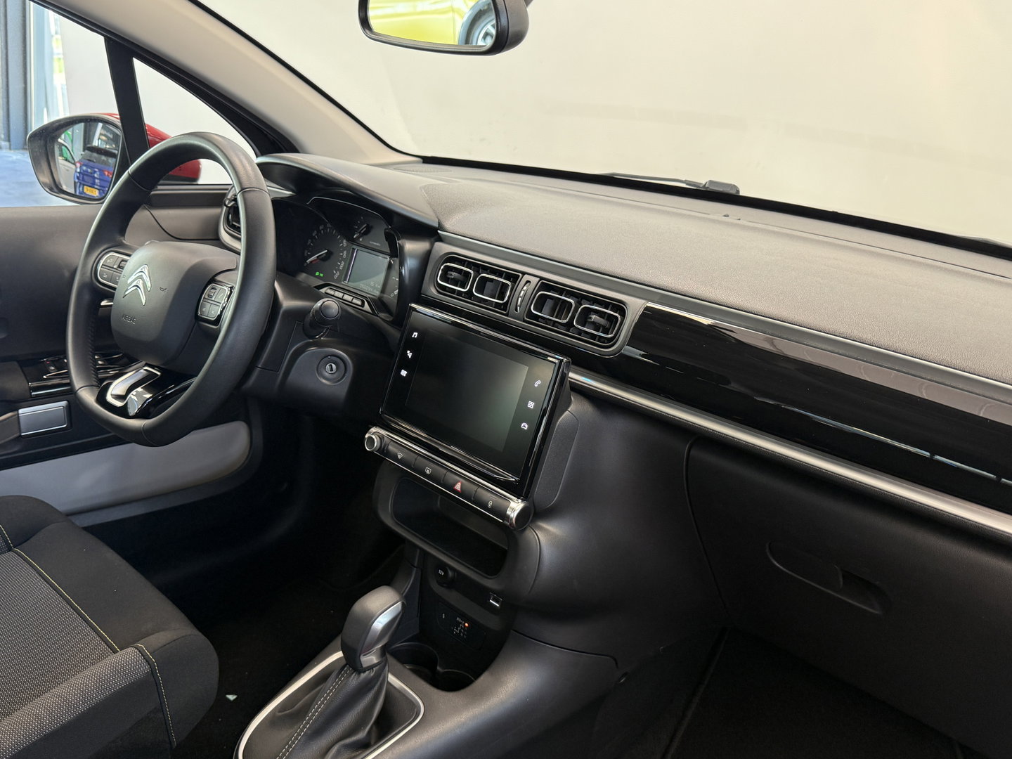 Citroën C3 1.2 PureTech S&S Shine Carplay PDC Climate control